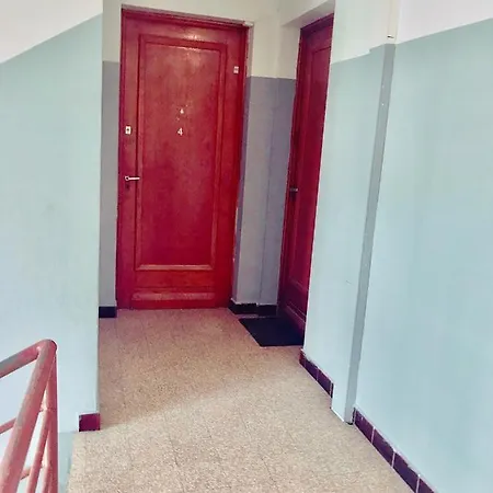 Le Kandyan Hostel *