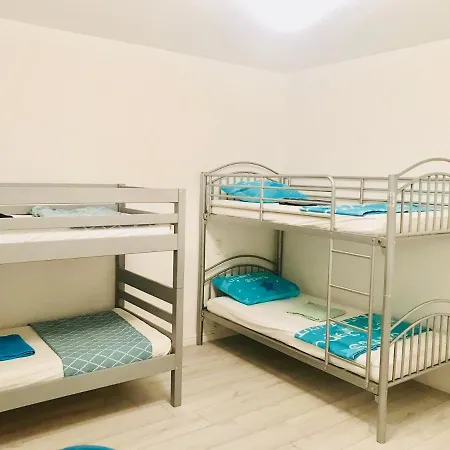 Le Kandyan Hostel *