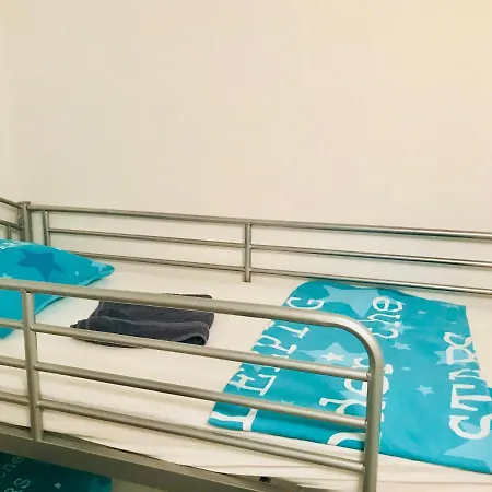 Le Kandyan Hostel
